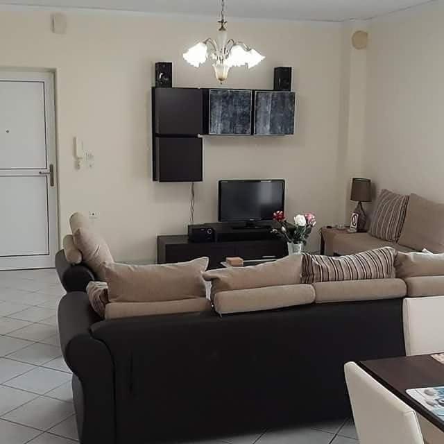 Stathoris Deluxe Apartment เนอาเปรามอส ภายนอก รูปภาพ