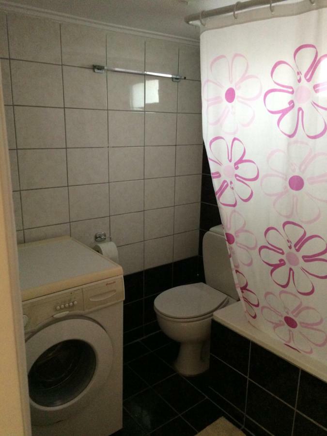 Stathoris Deluxe Apartment เนอาเปรามอส ภายนอก รูปภาพ